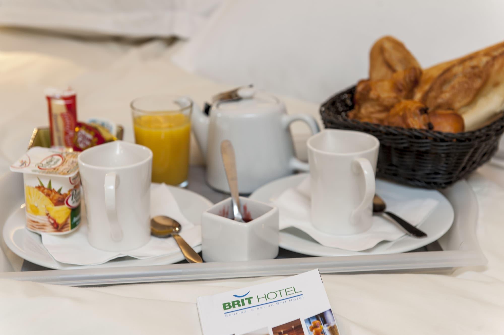 Brit Sud Le Calendal Hotel