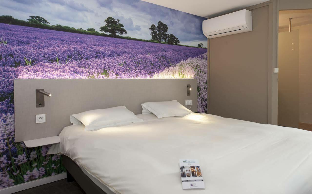Hotel Brit Sud Le Calendal 3*
