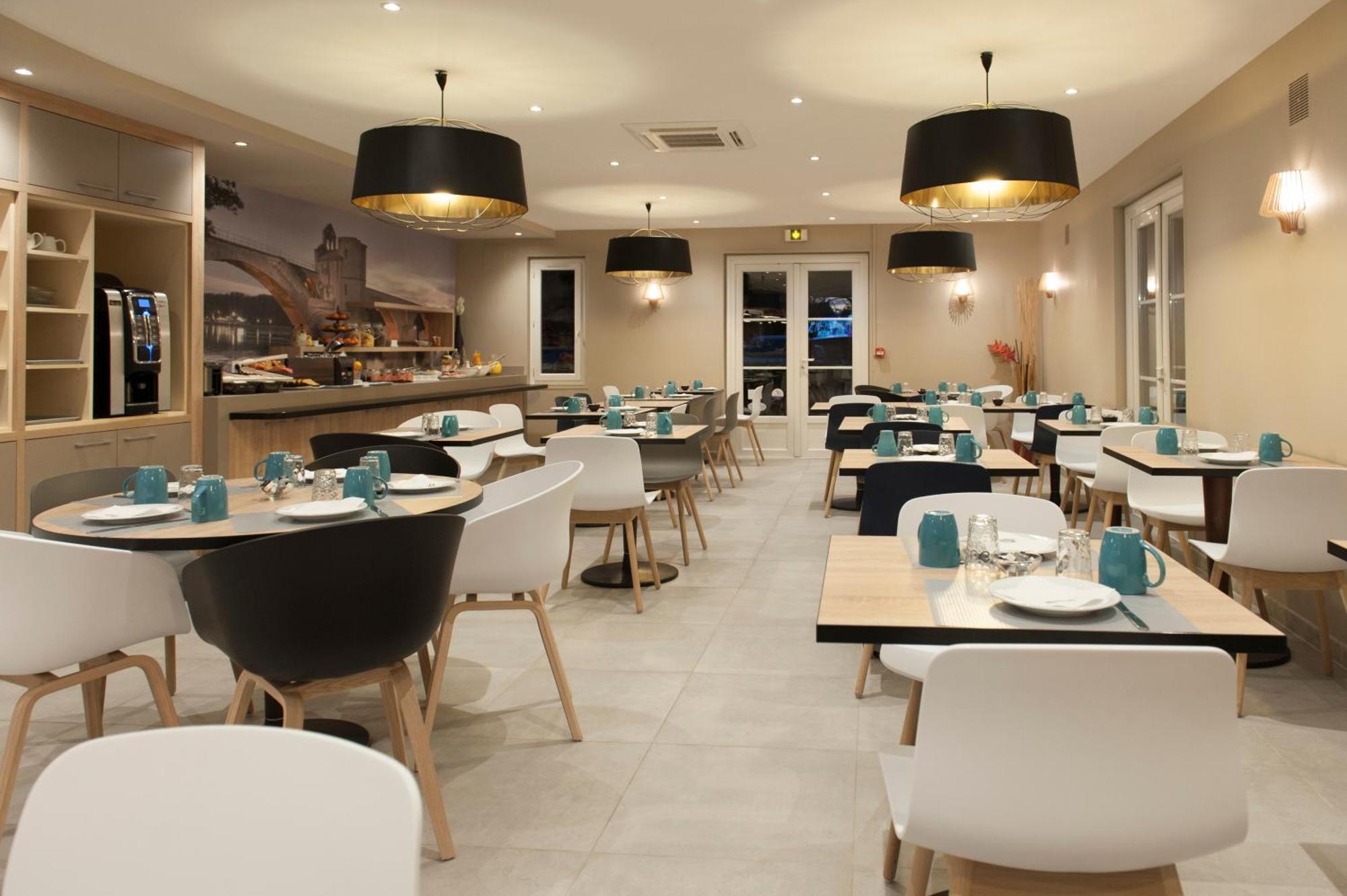 Brit Sud Le Calendal Hotel